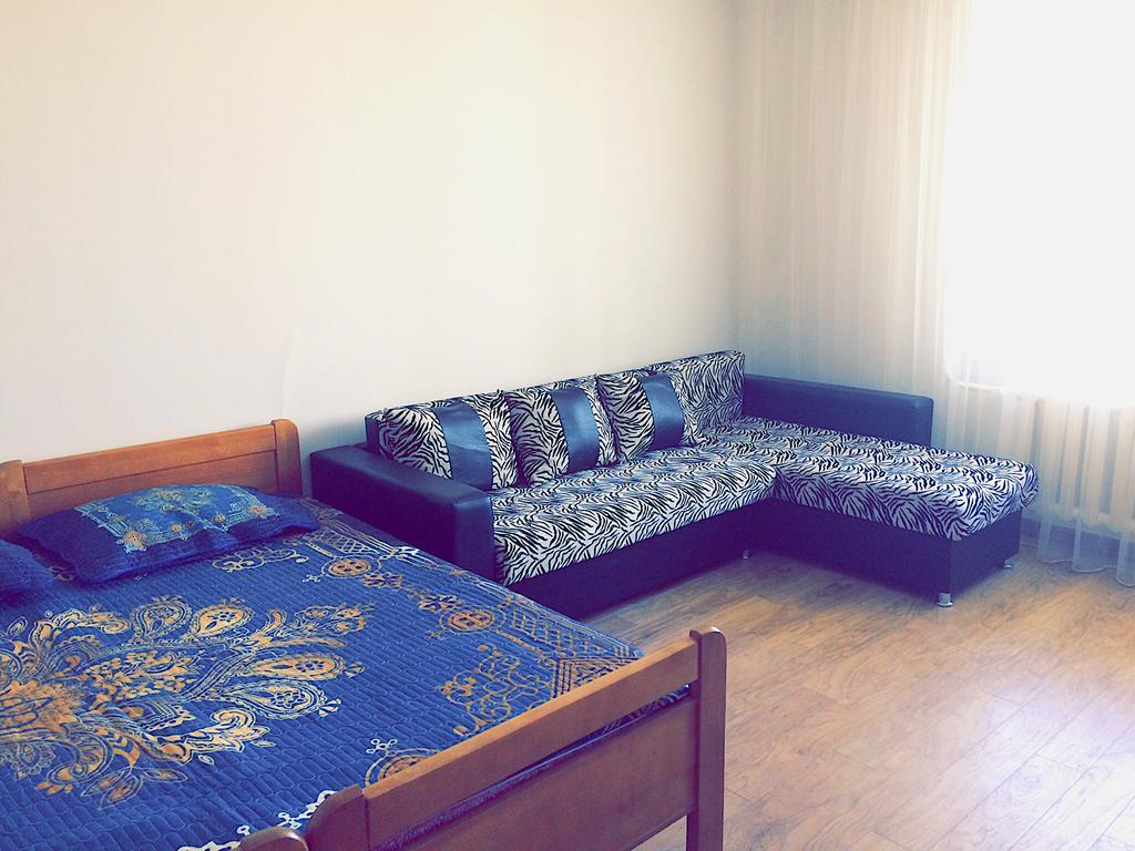 Khan Shatyr Apartment Astaná Exterior foto